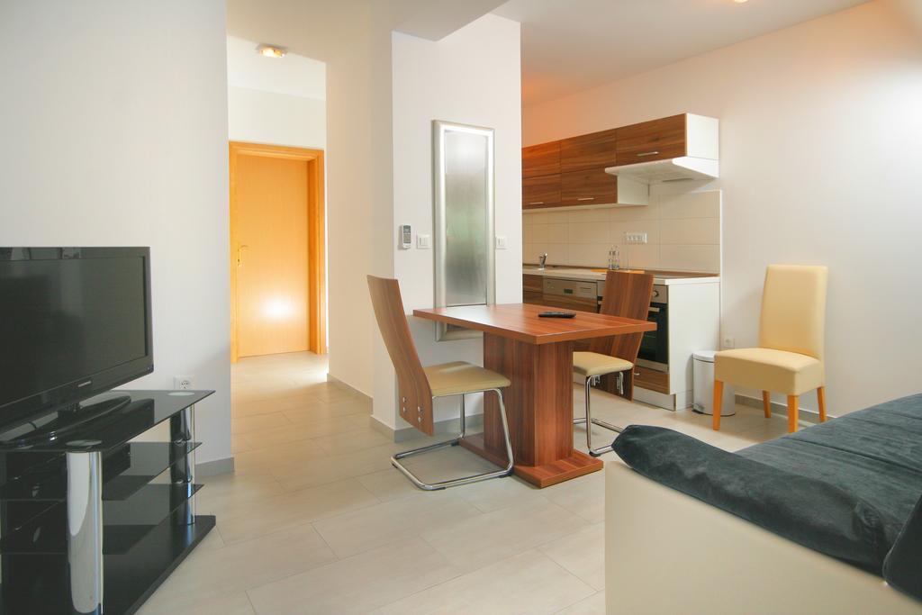 Apartmani Mane Trogir Buitenkant foto