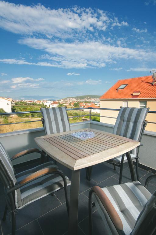 Apartmani Mane Trogir Buitenkant foto