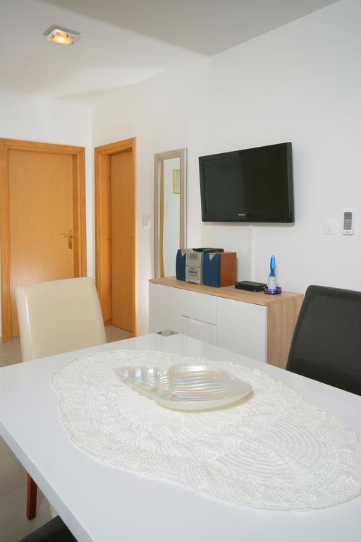 Apartmani Mane Trogir Buitenkant foto