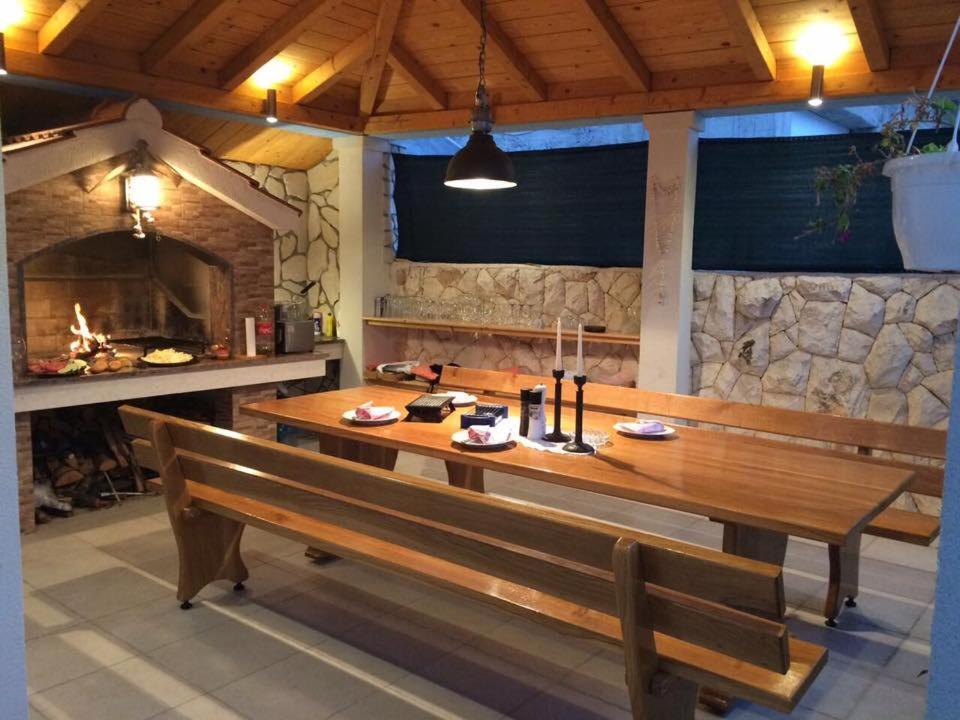 Apartmani Mane Trogir Buitenkant foto